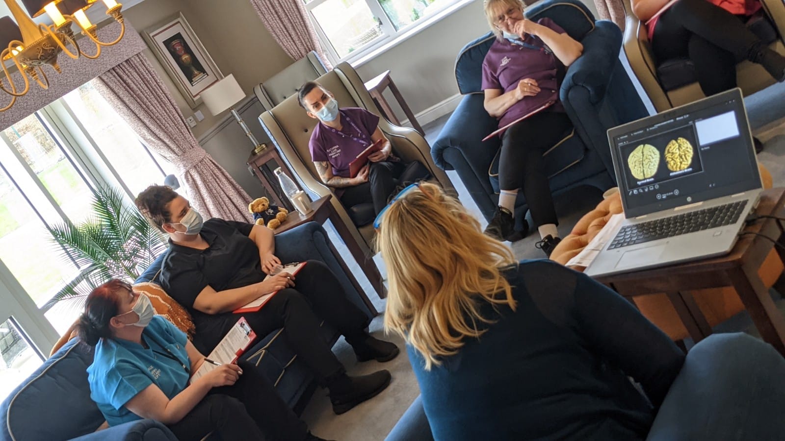 Harrier House Supports Family & Friends with Dementia Awareness Workshop
