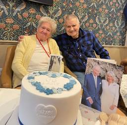 Bowood Court celebrates 65th wedding anniversary